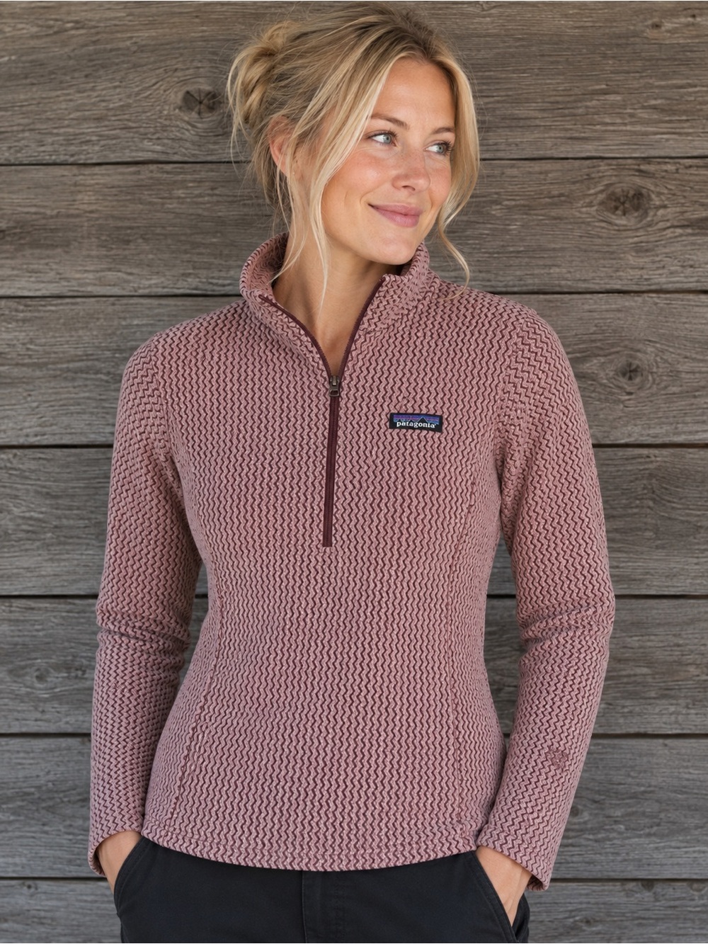 Patagonia Women's R1 Air Zip-Neck pullover in Stormy Mauve zigzag texture Size S